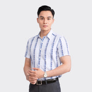 White blue stripe print