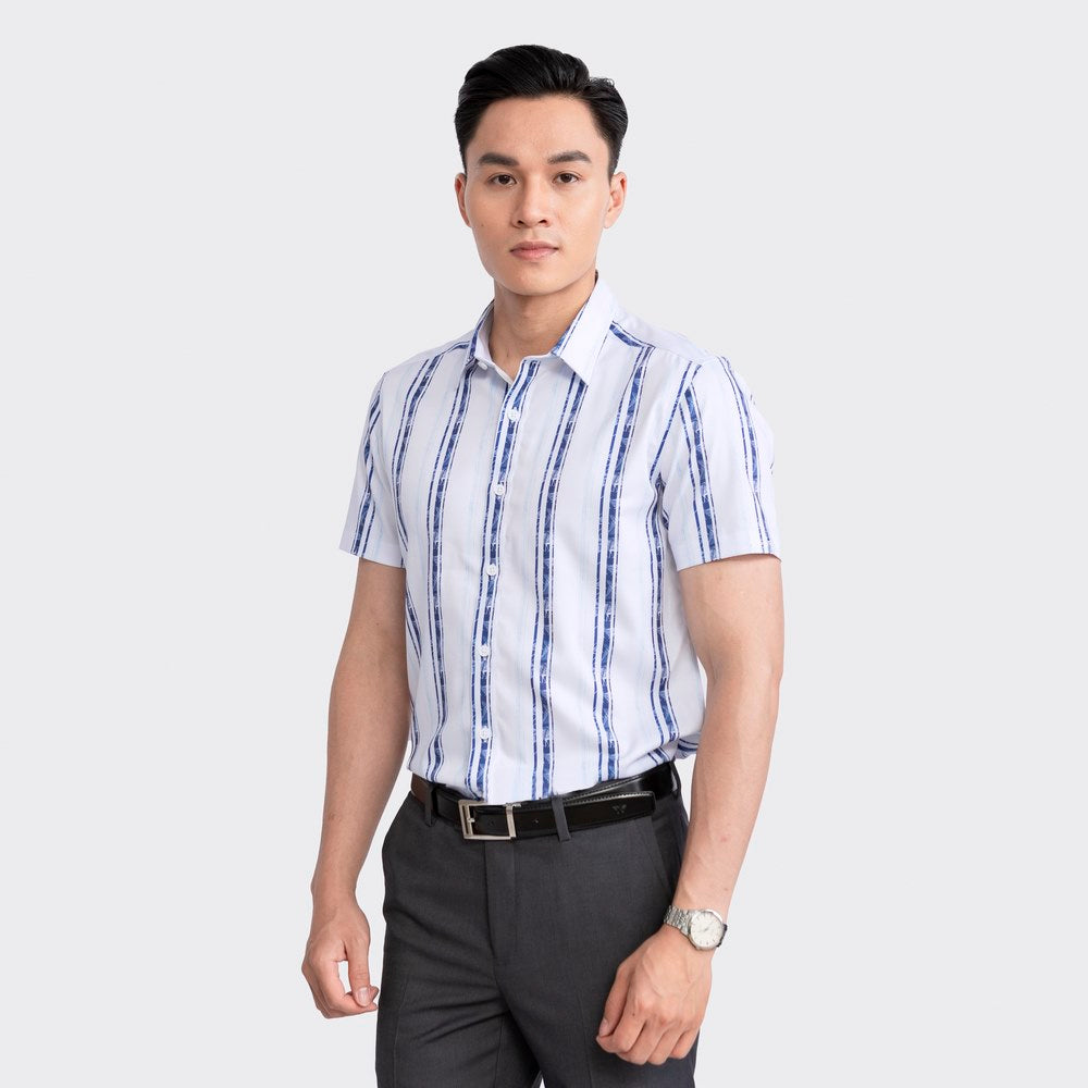 White blue stripe print