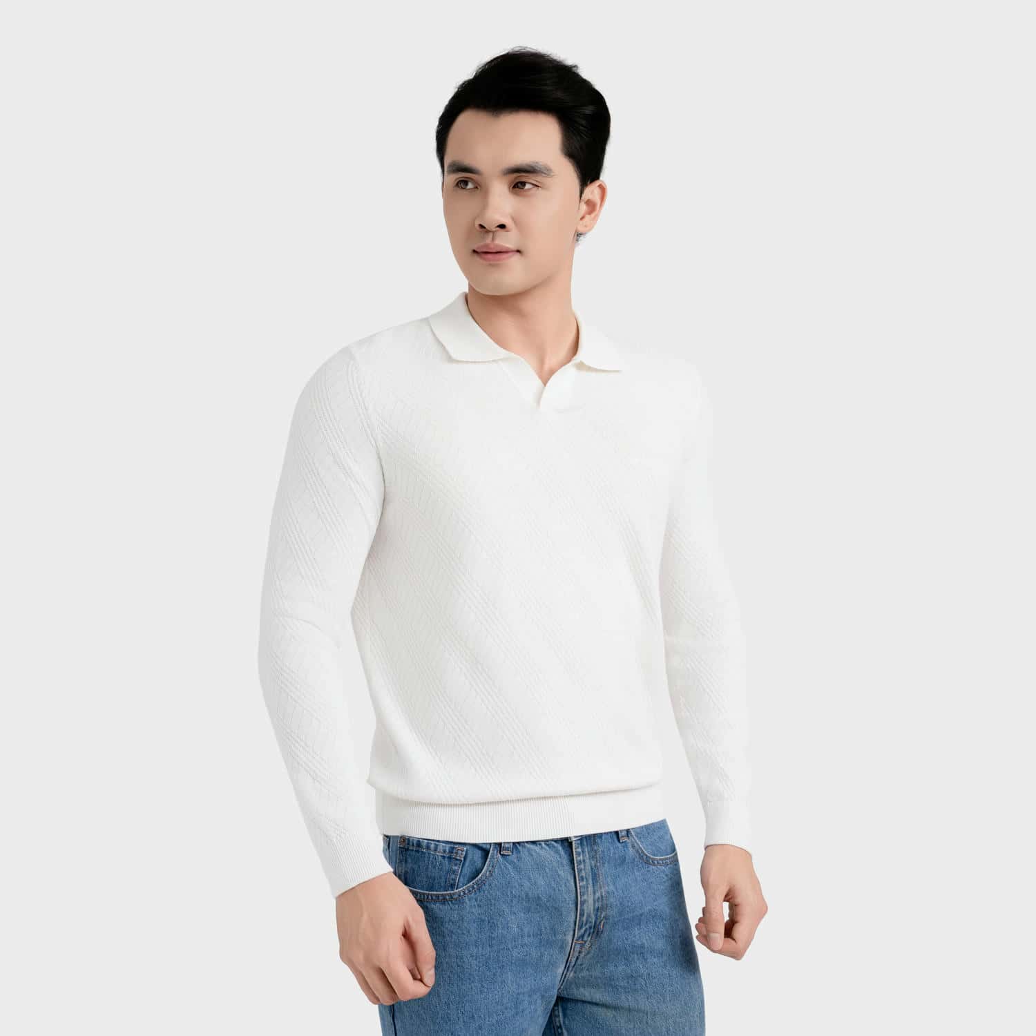 White 6 Jacquard pattern