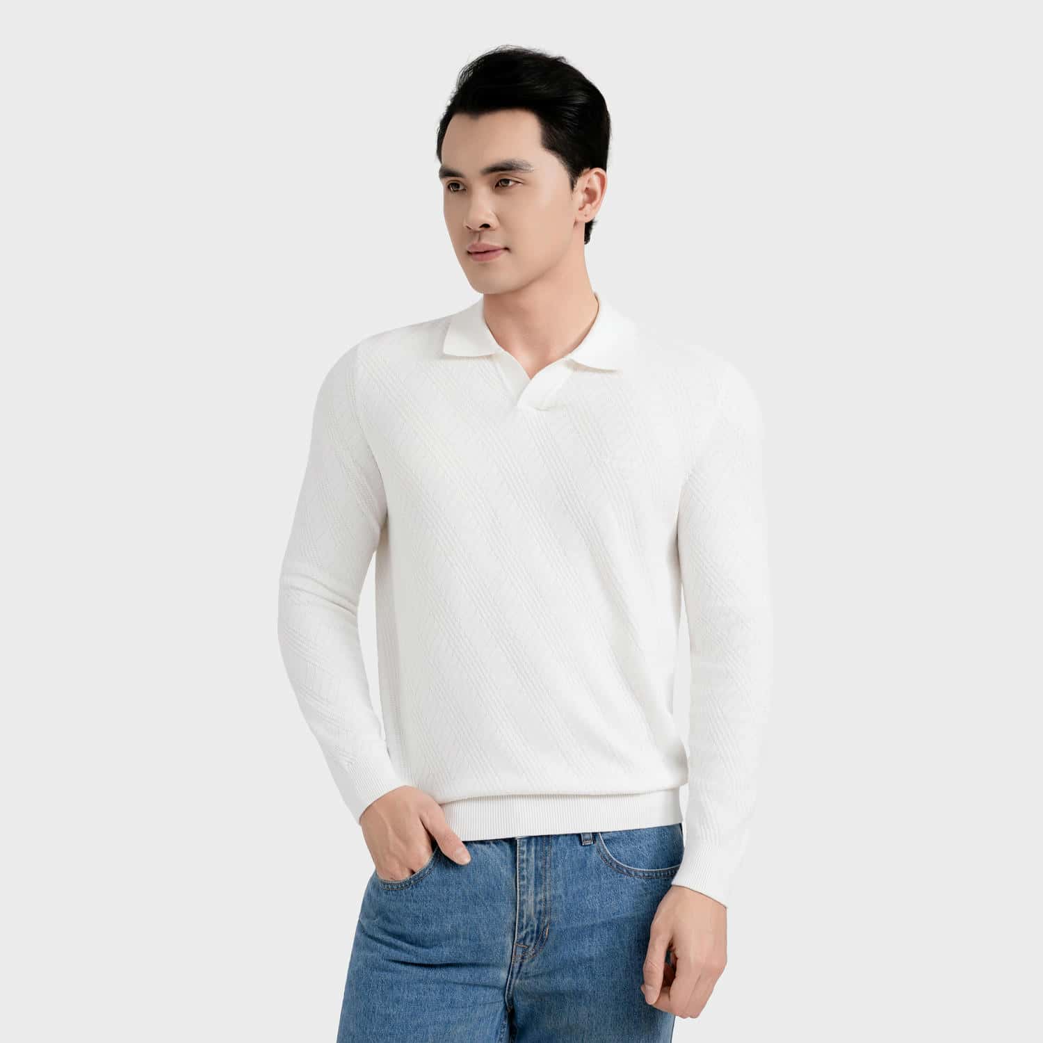 White 6 Jacquard pattern