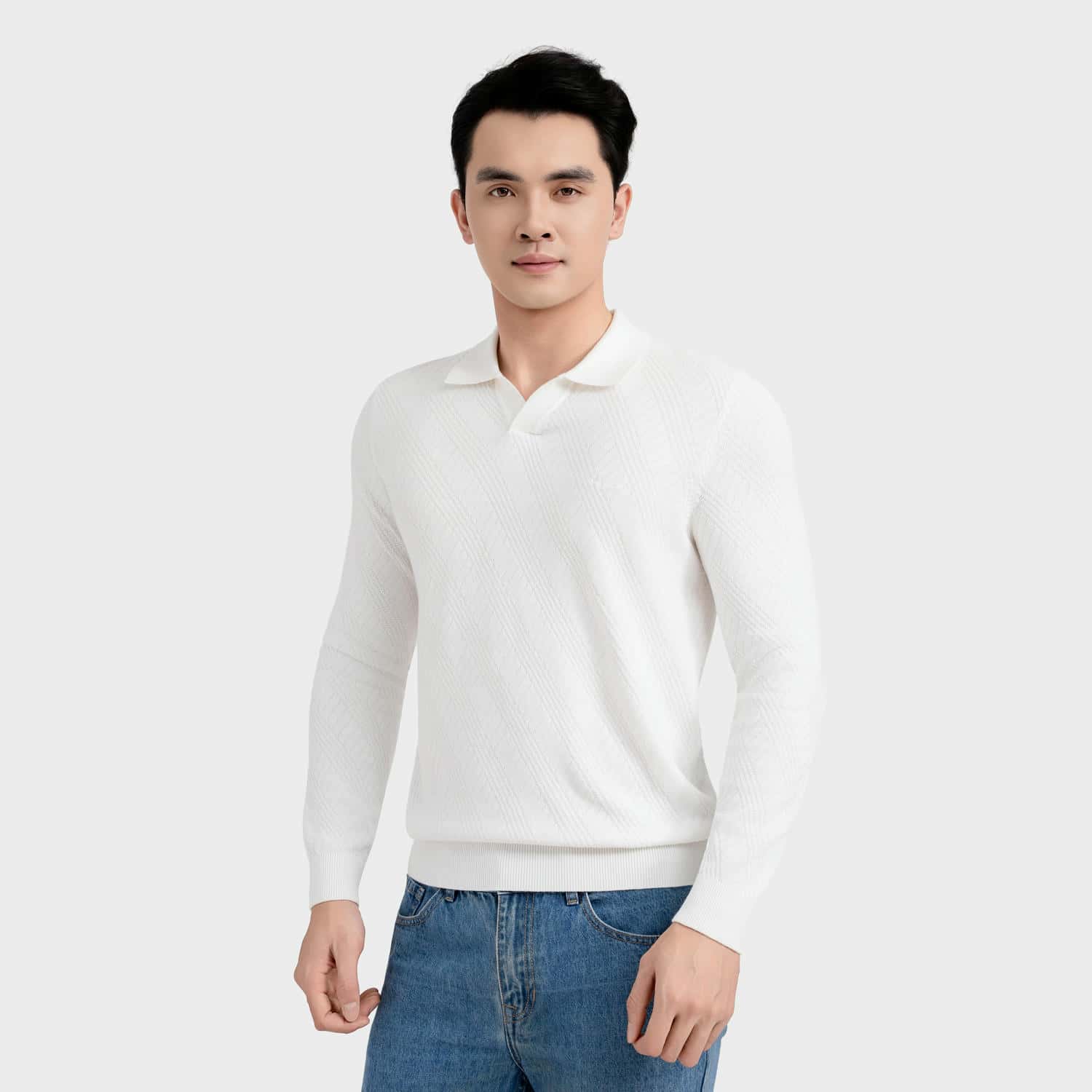 White 6 Jacquard pattern