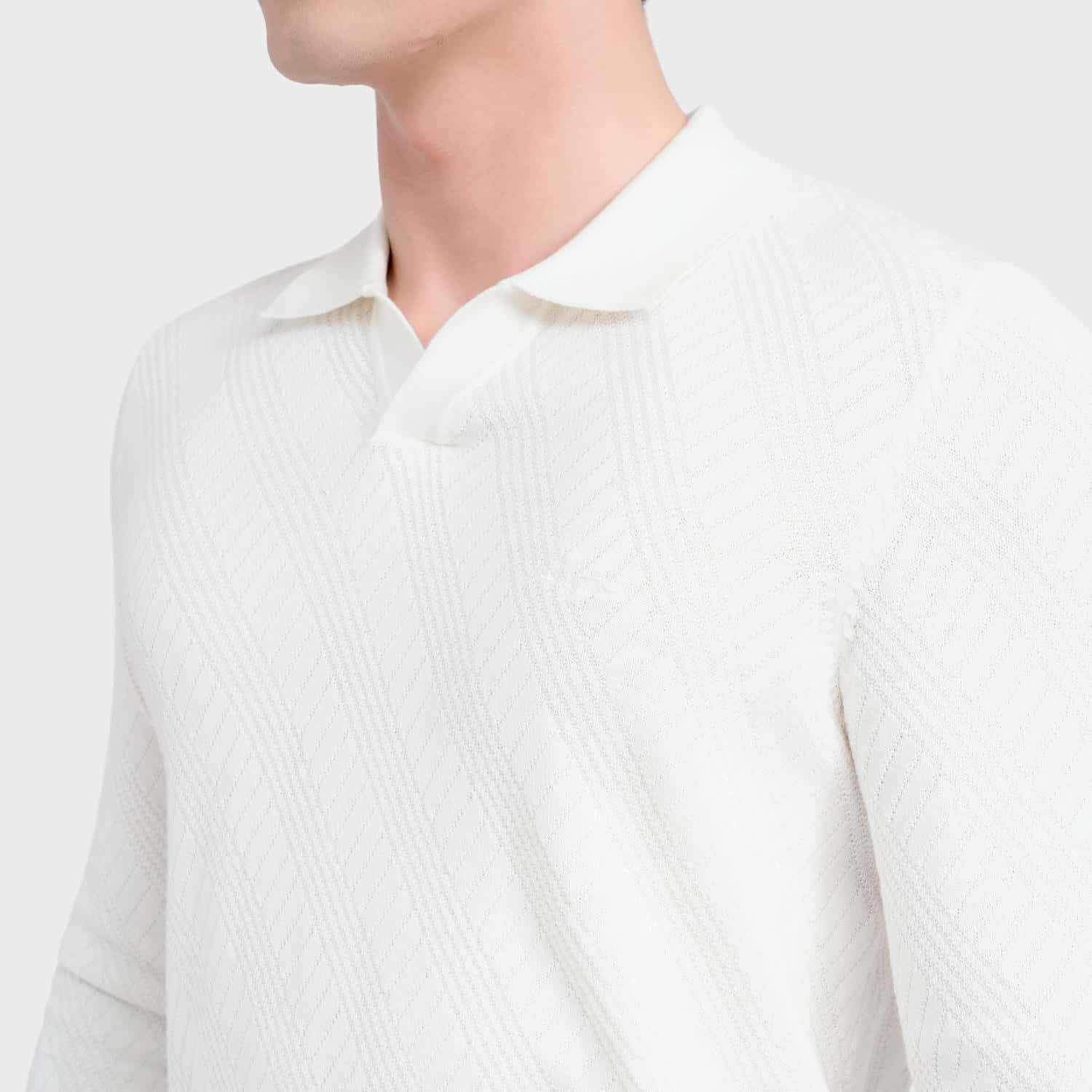 White 6 Jacquard pattern