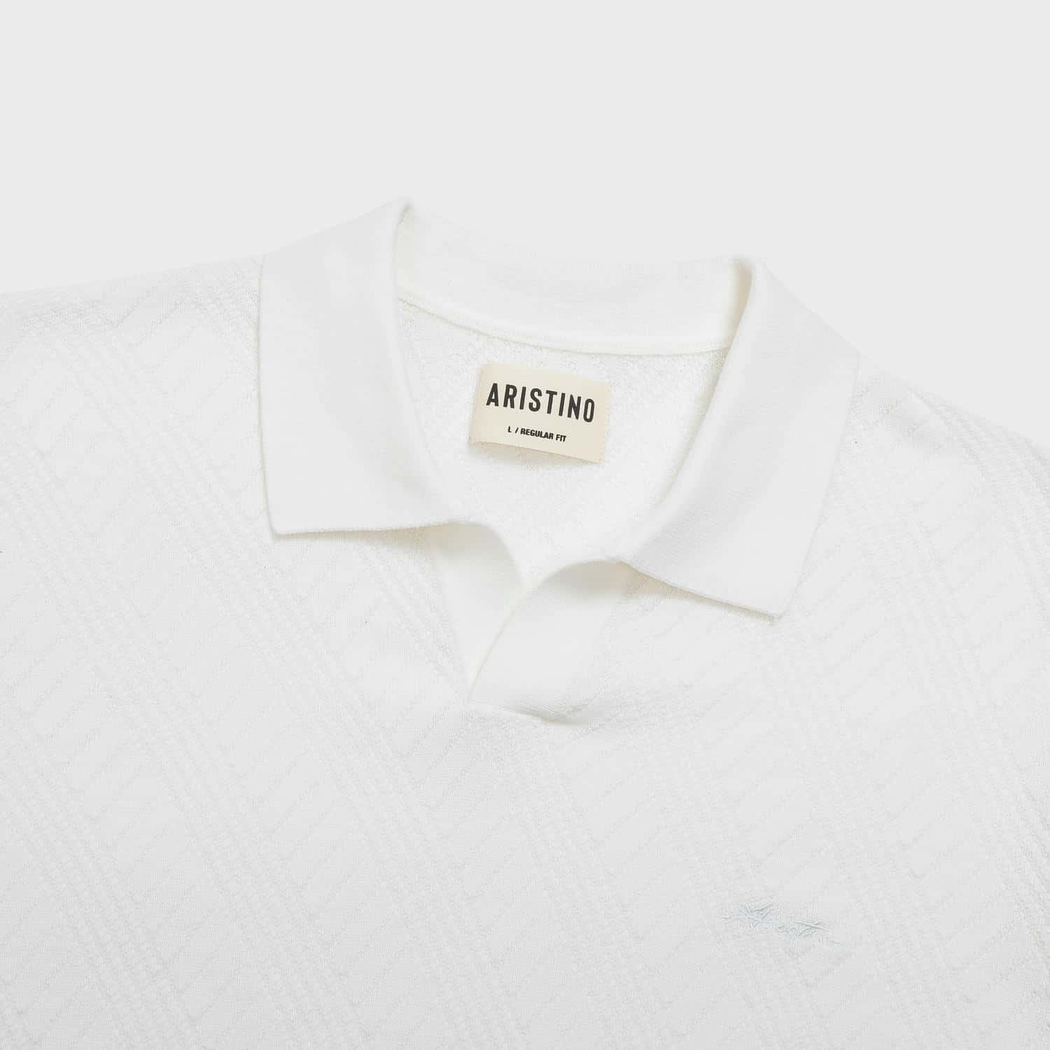 White 6 Jacquard pattern