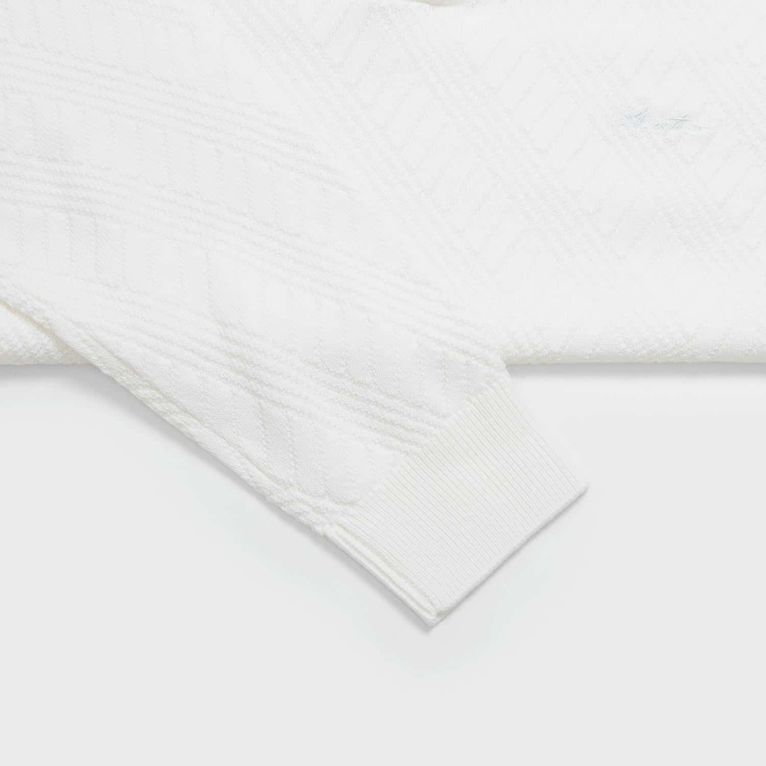 White 6 Jacquard pattern