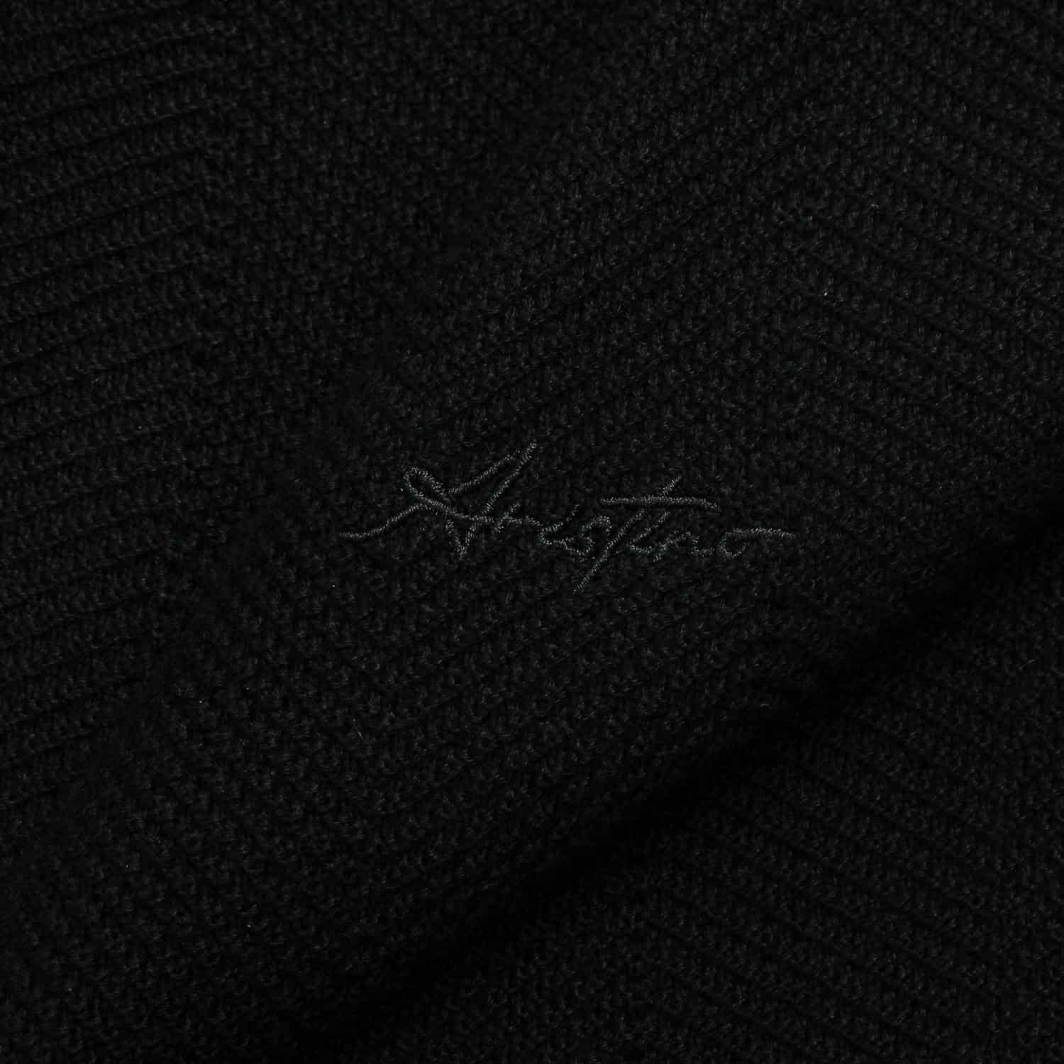 Black 9 Jacquard pattern