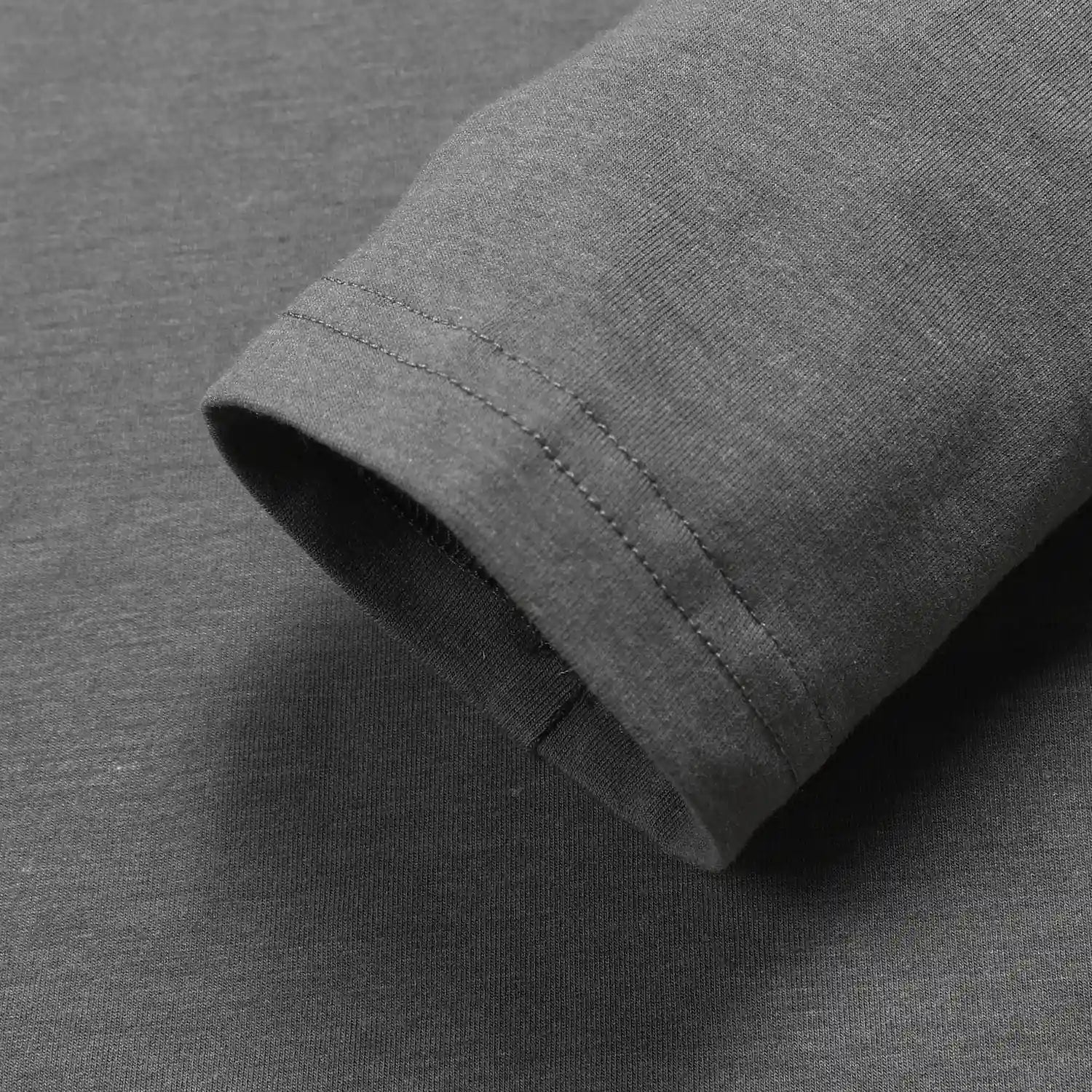 Áo thun giữ nhiệt cơ bản dành cho nam Aristino ALTR03