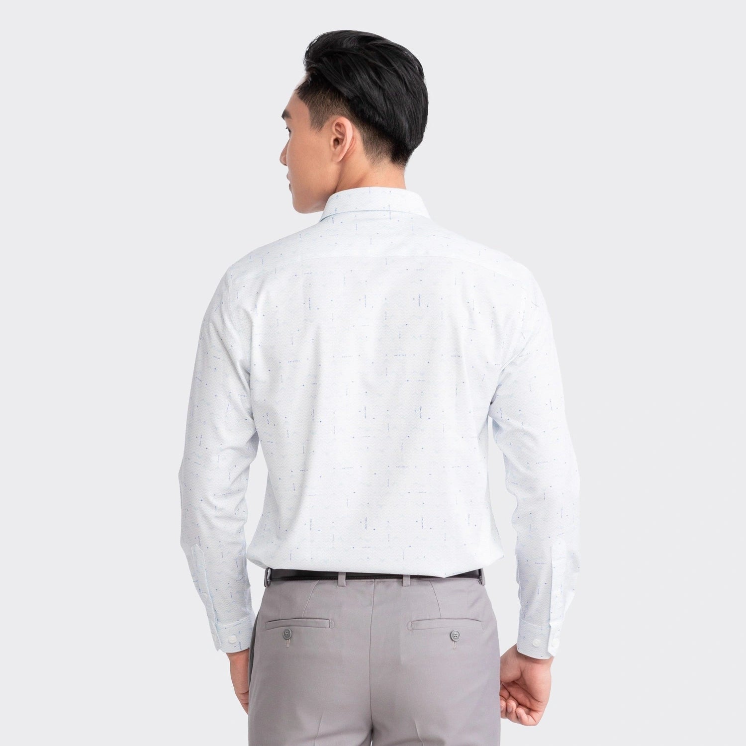 White blue star print