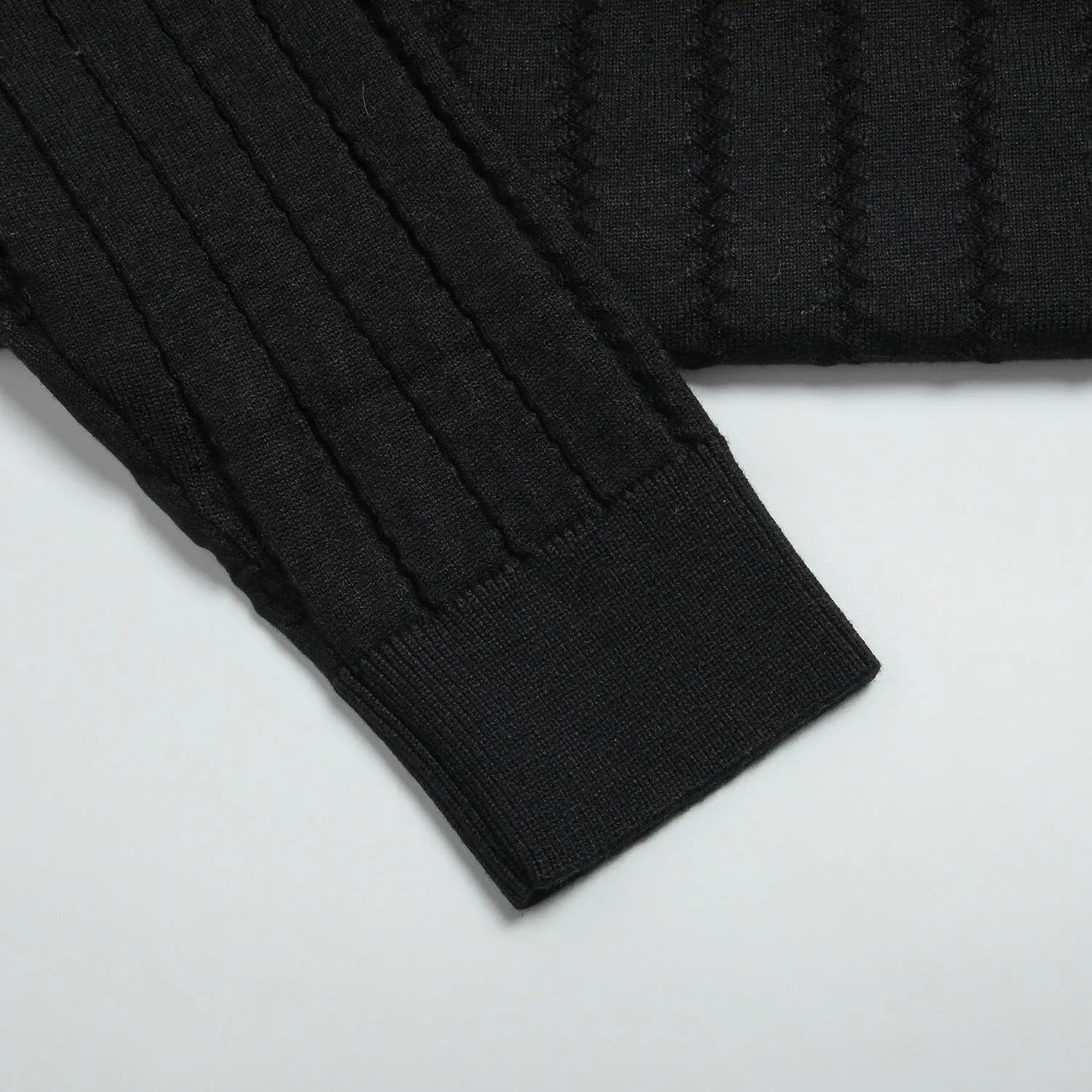 Black 6 Jacquard