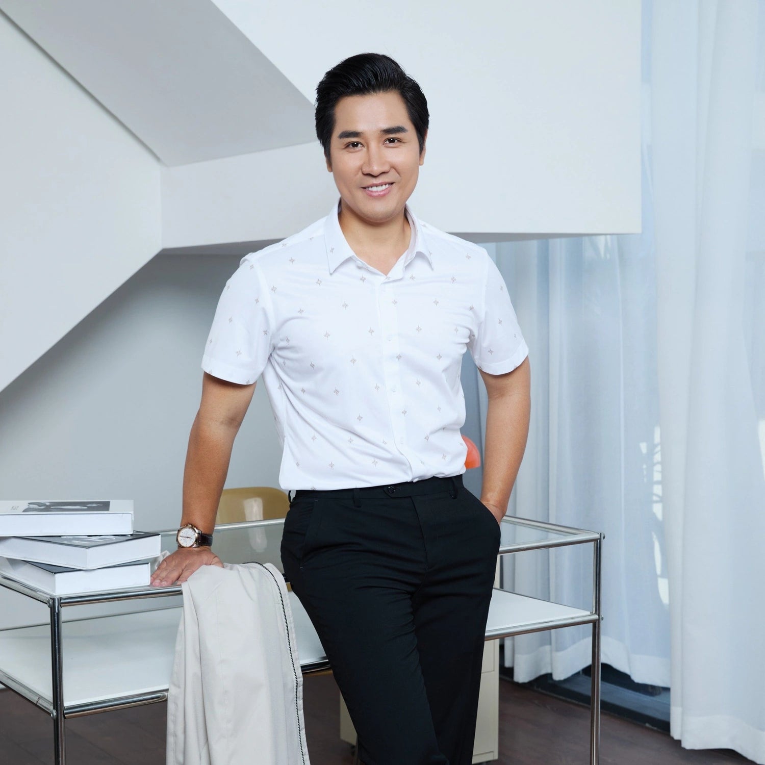 Áo thun nam Aristino màu trắng, dáng regular fit, mã sản phẩm ASS058AS3