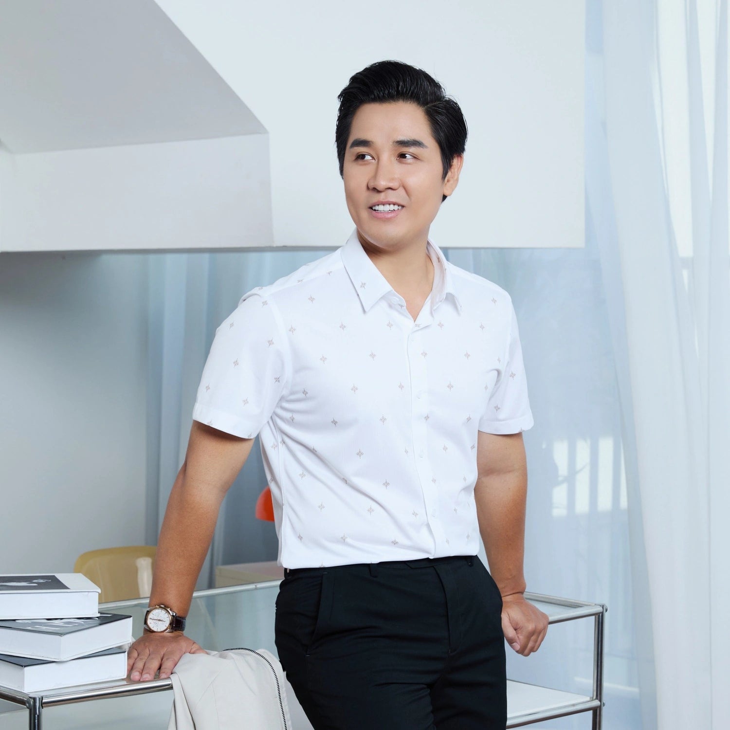 Áo thun nam Aristino màu trắng, dáng regular fit, mã sản phẩm ASS058AS3