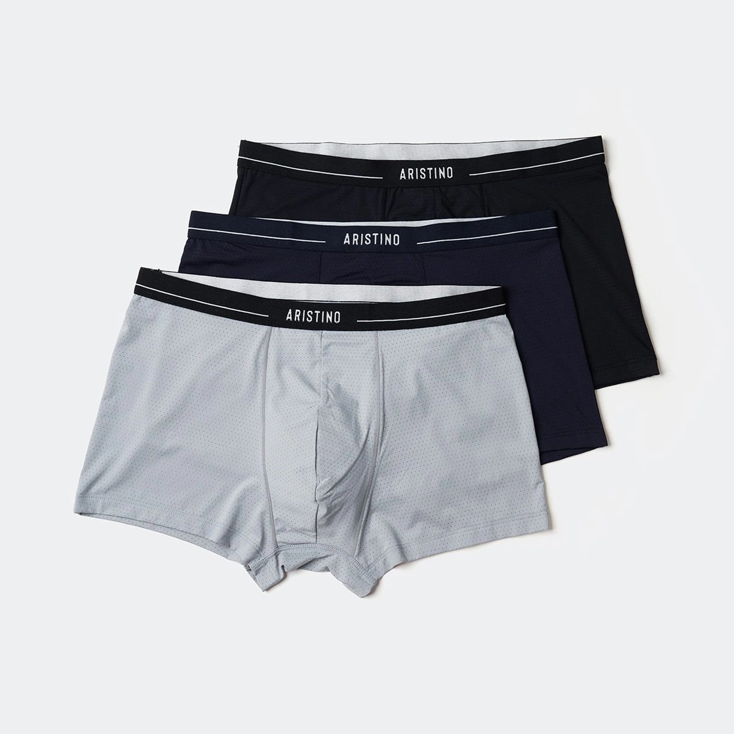 Quần boxer nam Aristino ABX072, chất liệu polyamide.